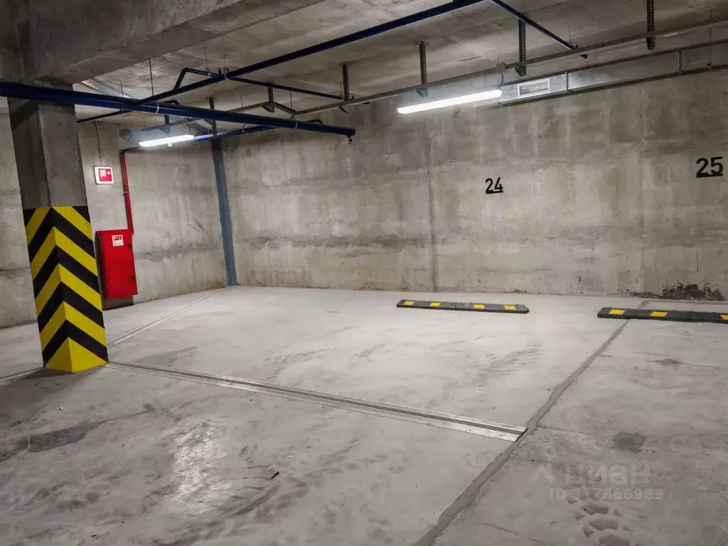 Гараж в Красноярский край, Красноярск ул. Ладо Кецховели, 27 (20 м) - Фото 0