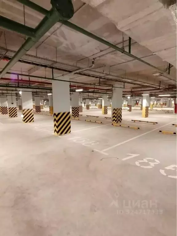 Гараж в Московская область, Ленинский городской округ, пос. Битца ... - Фото 1