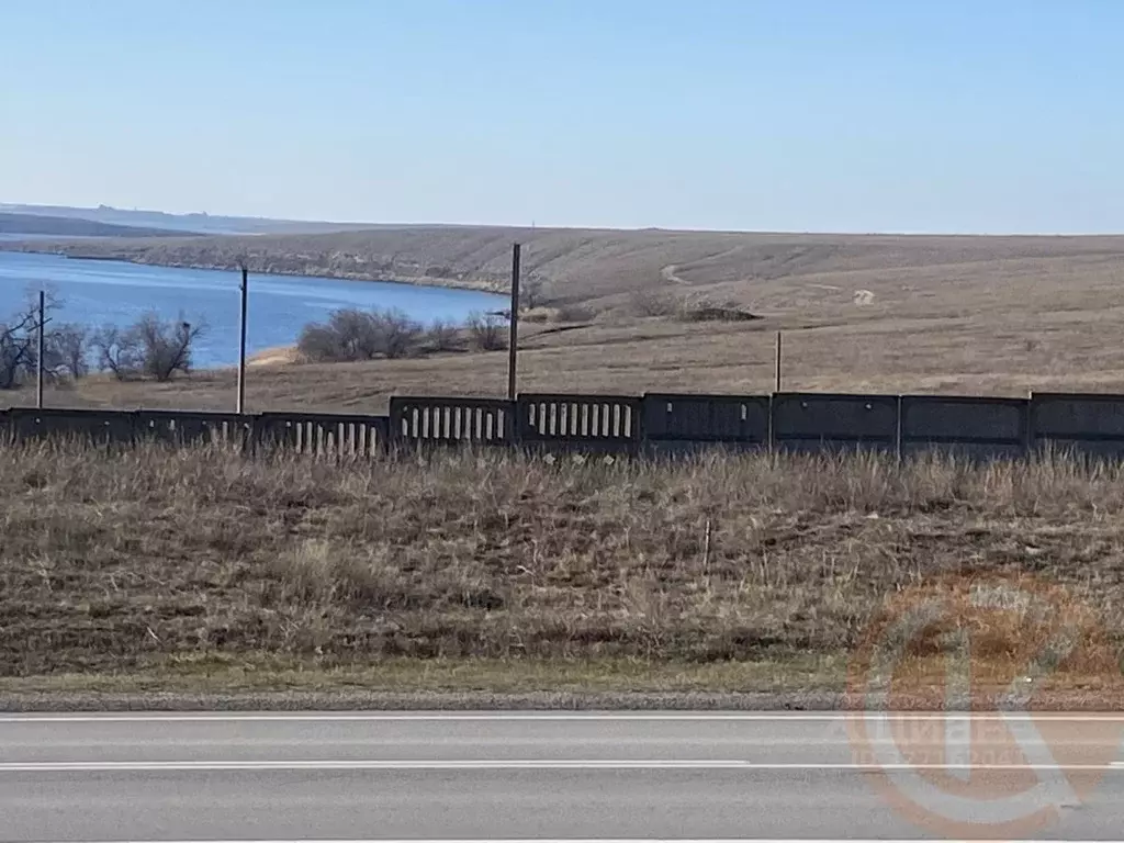 Участок в Крым, Черноморский район, с. Новоивановка  (200.0 сот.) - Фото 2