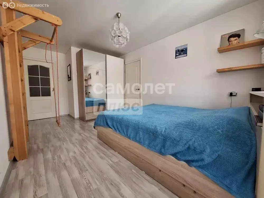 3-комнатная квартира: Ижевск, улица Орджоникидзе, 25А (49 м) - Фото 2