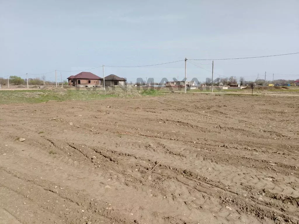 Участок в Адыгея, Майкоп городской округ, Ханская ст-ца 19уч1 (10.0 ... - Фото 0