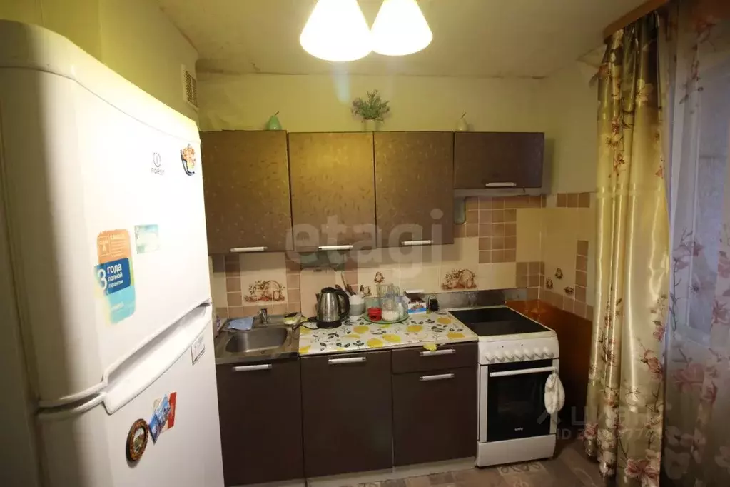 1-к кв. Вологодская область, Шексна рп, Шексна Северная мкр ул. ... - Фото 1