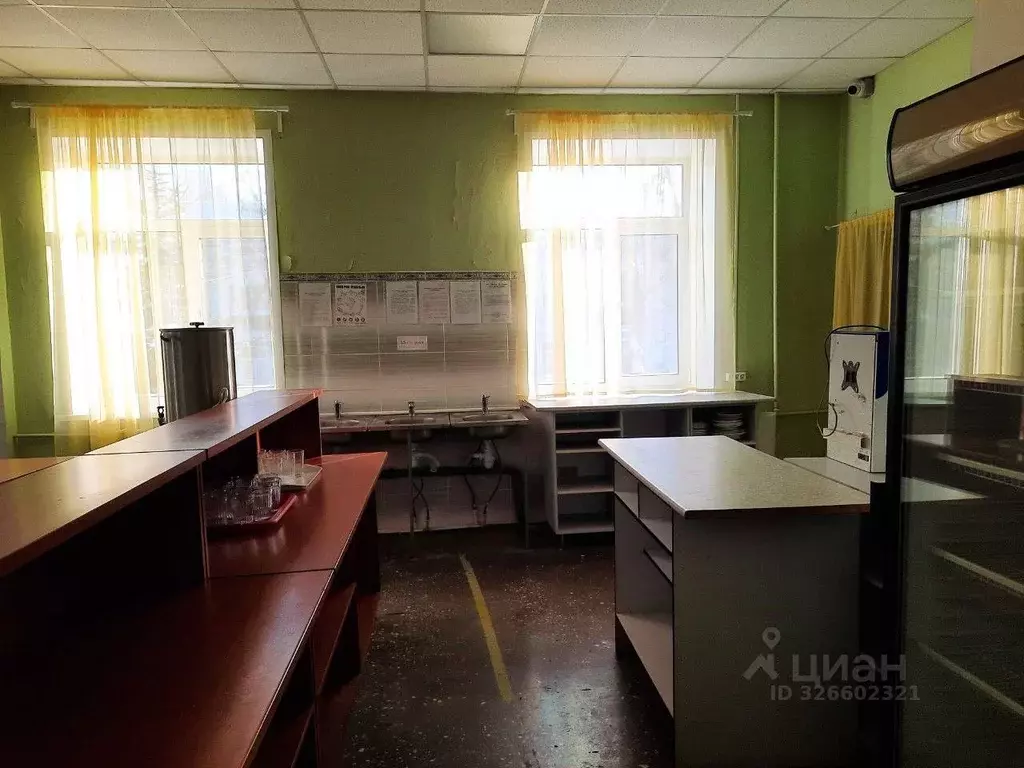 Помещение свободного назначения в Свердловская область, Первоуральск ... - Фото 2