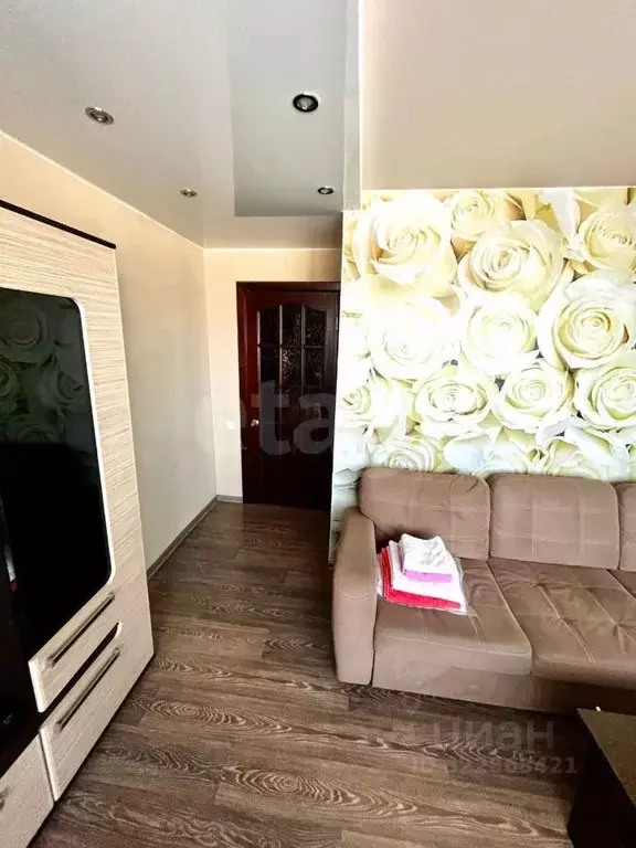 3-к кв. Красноярский край, Красноярск просп. Металлургов, 13А (60.4 м) - Фото 1