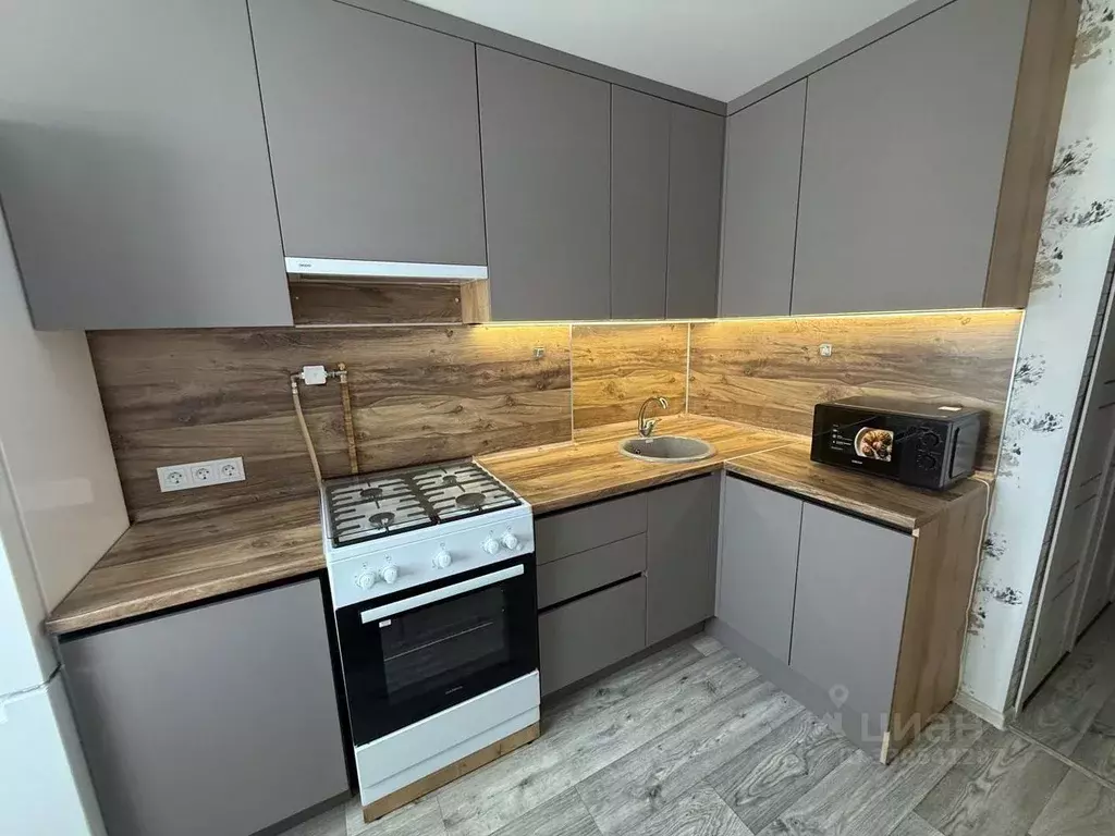 3-к кв. Пермский край, Пермь ул. Космонавта Леонова, 49 (60.4 м) - Фото 2