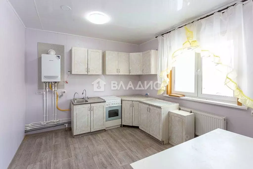 Дом в Владимирская область, Собинский муниципальный округ, д. Конино  ... - Фото 1