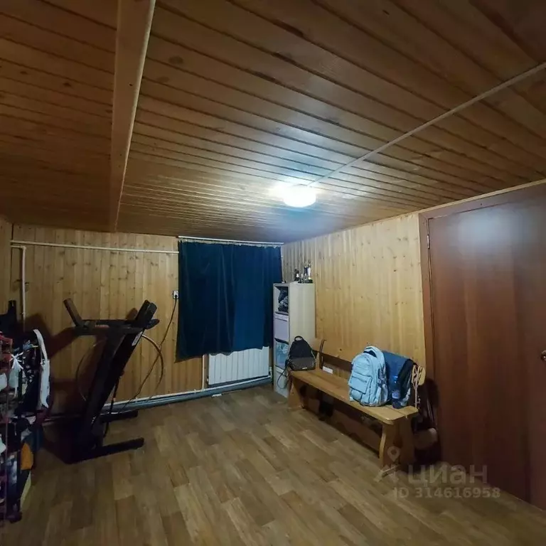 Дом в Саха (Якутия), Якутск ул. Чусовского (160 м) - Фото 0