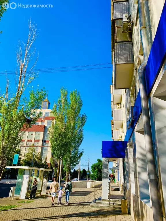 3-комнатная квартира: Оренбург, проспект Победы, 14 (56.3 м) - Фото 0