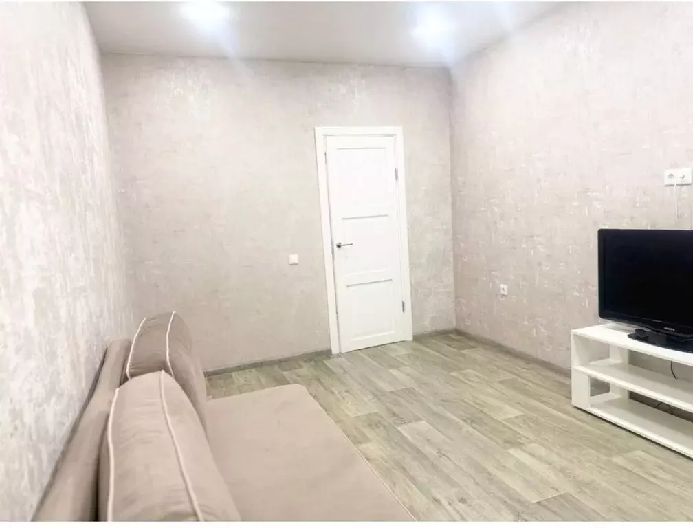 1-к кв. Татарстан, Казань ул. Дубравная, 42 (42.0 м) - Фото 1