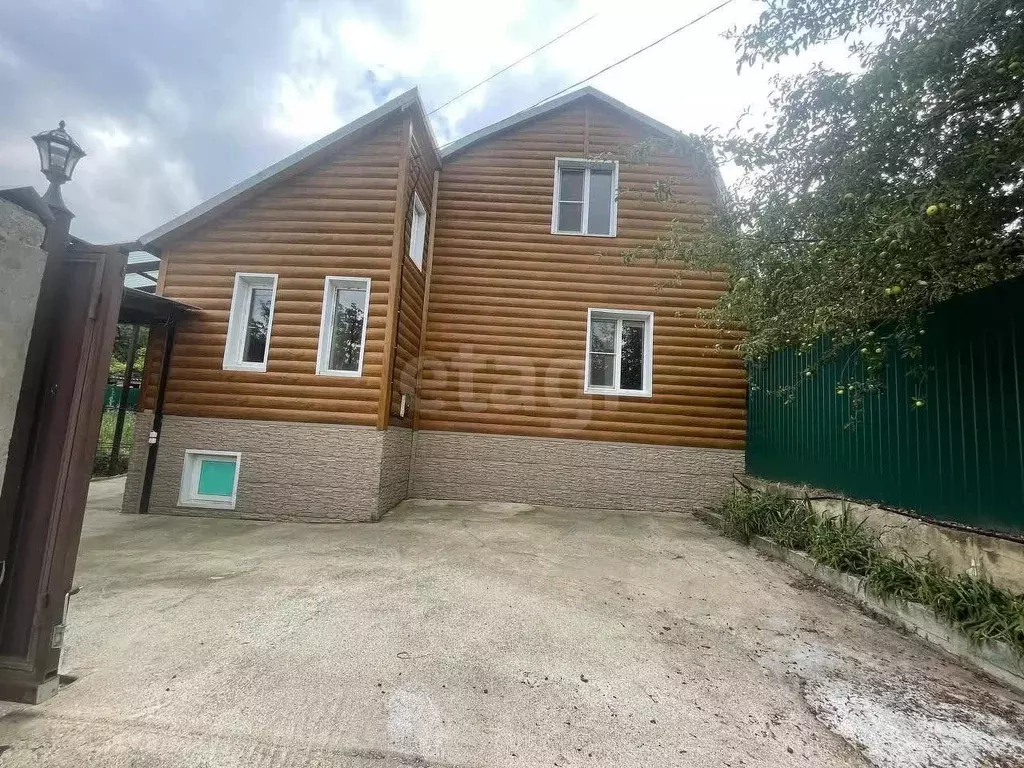 Дом в Ставропольский край, Кисловодск городской округ, пос. ... - Фото 1