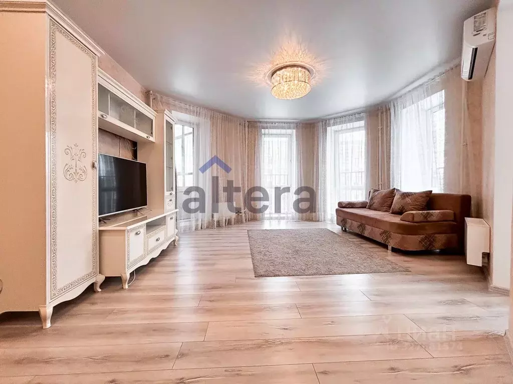 3-к кв. Татарстан, Казань ул. Зур Урам, 1К (95.0 м) - Фото 1