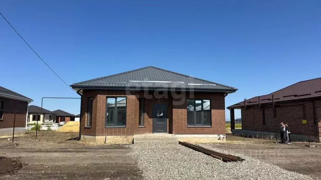 Дом в Ставропольский край, Михайловск Шпаковский район, ул. Андрея ... - Фото 2