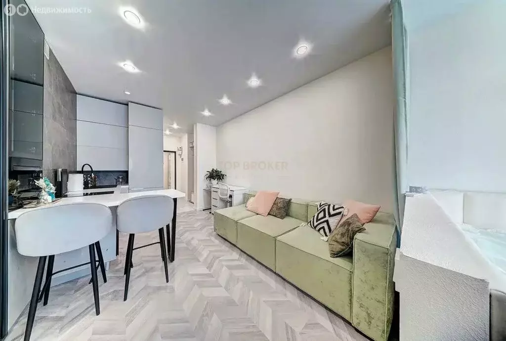 1-комнатная квартира: посёлок городского типа Дагомыс, улица Гайдара, ... - Фото 2