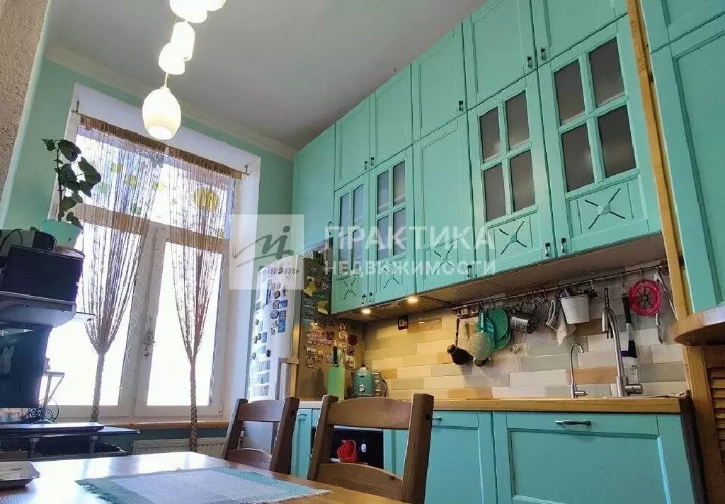 Продается 2-комнатная квартира - Фото 1