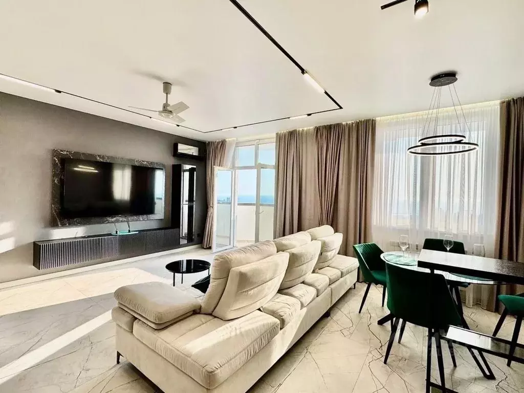 2-к кв. Краснодарский край, Сочи ул. Яна Фабрициуса, 2/23Мс1 (71.0 м) - Фото 1