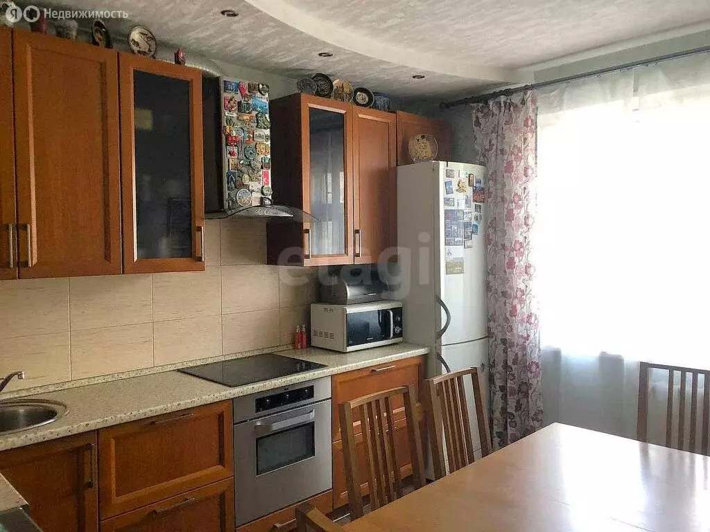 3-комнатная квартира: Ульяновск, Водопроводная улица, 1 (67.5 м) - Фото 1