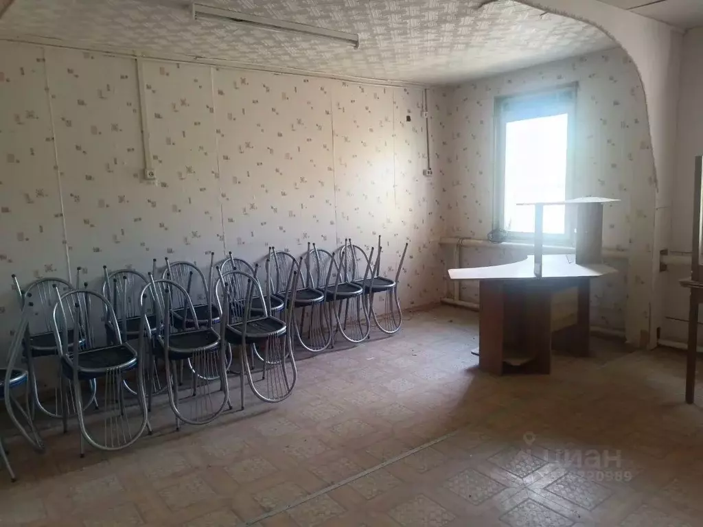 Помещение свободного назначения в Астраханская область, Красноярский ... - Фото 1