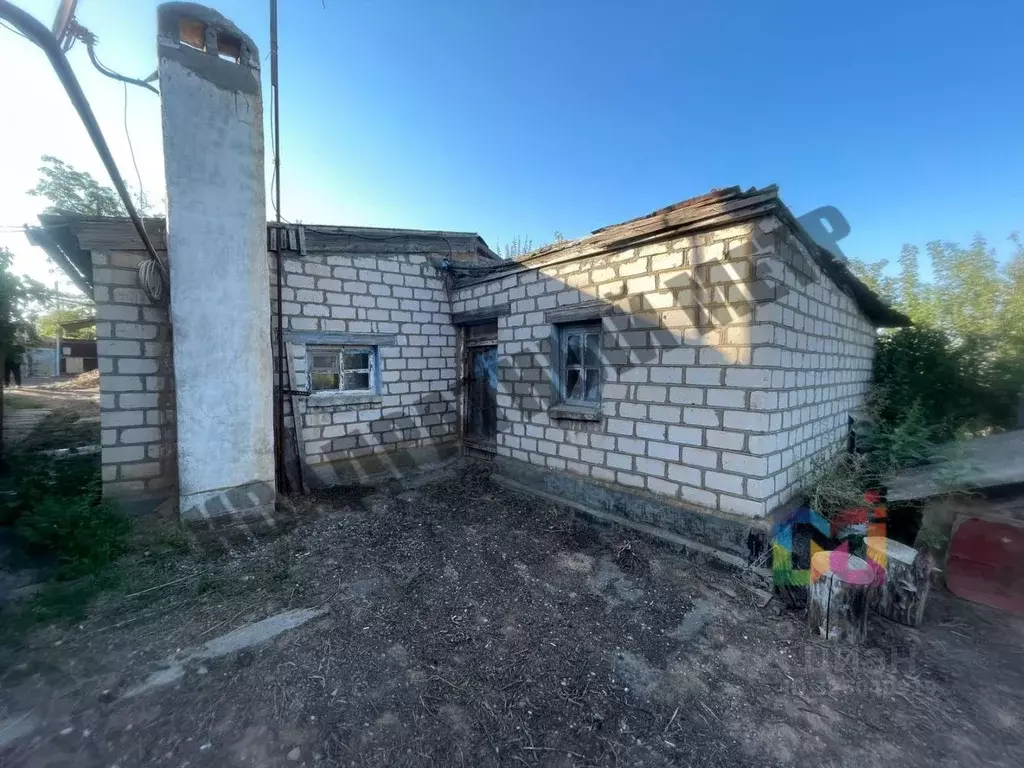 Дом в Калмыкия, Элиста Демьяновский пер. (50 м) - Фото 2