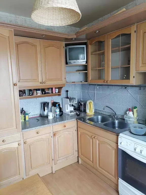 Продаётся 4-к квартира, 72 м - Фото 1