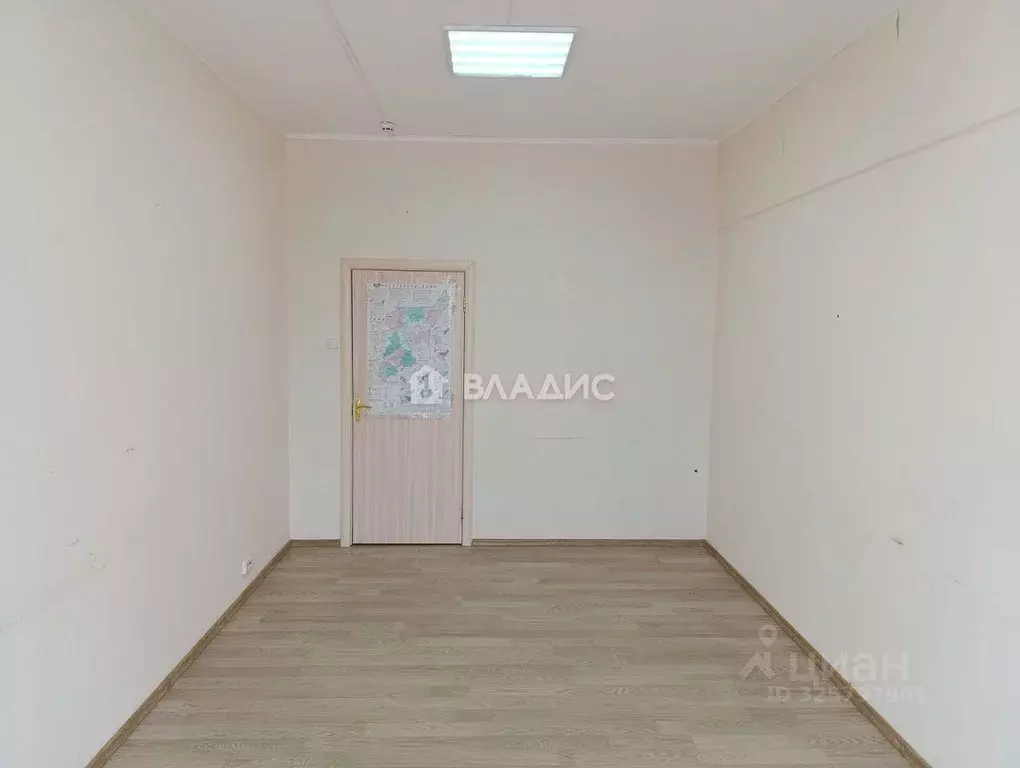 Офис в Коми, Сыктывкар Интернациональная ул., 131 (19 м) - Фото 2