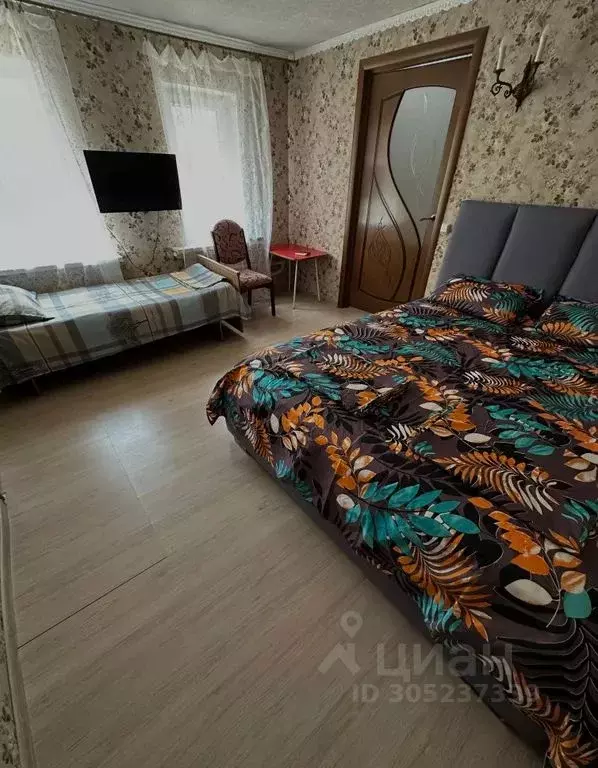 Дом в Волгоградская область, Дубовка ул. Имени Шишлянникова, 139 (61 ... - Фото 1