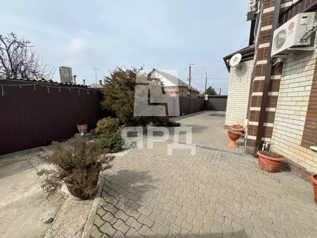 Дом в Ростовская область, Таганрог ул. 4-я Линия, 191 (145 м) - Фото 2