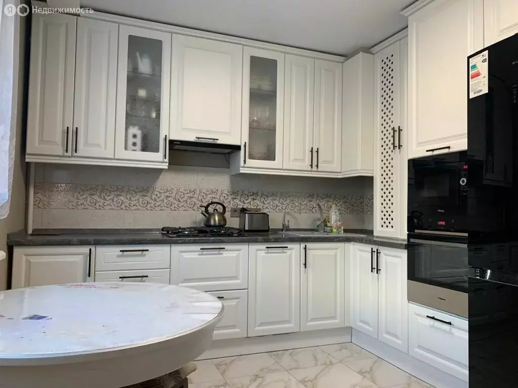 2-комнатная квартира: Тверь, улица Веры Бонч-Бруевич, 26 (70 м) - Фото 1