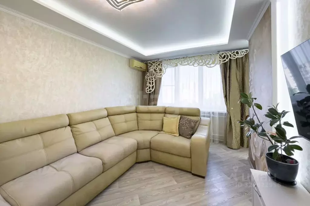 2-к кв. Ульяновская область, Ульяновск Октябрьская ул., 30А (57.2 м) - Фото 1