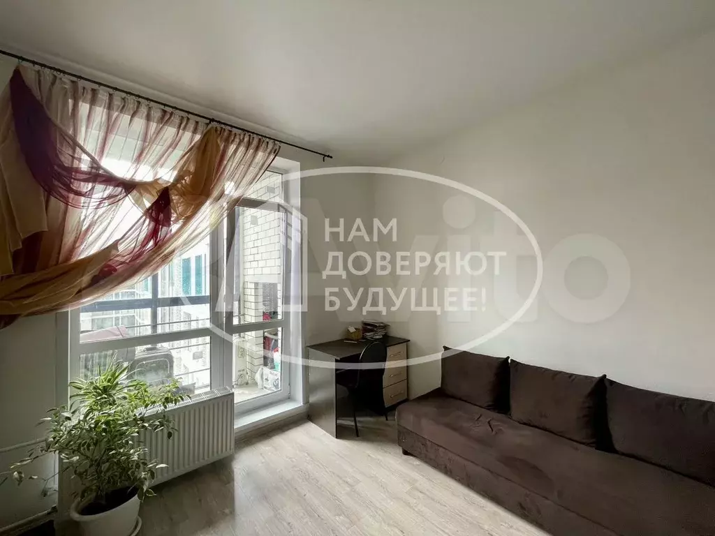1-к. квартира, 37 м, 4/4 эт. - Фото 0