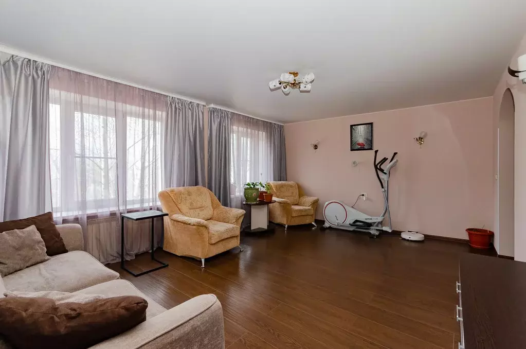 Продаётся 4-к квартира, 98.1 м - Фото 1