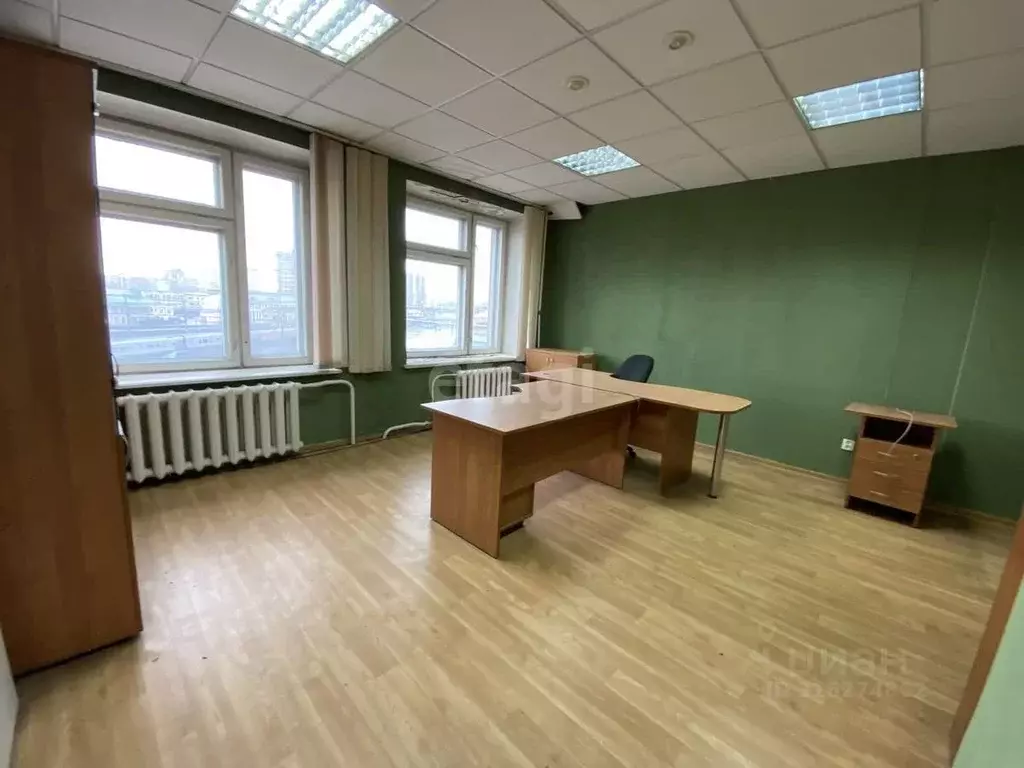 Офис в Свердловская область, Екатеринбург ул. Тюменская, 17 (33 м) - Фото 1