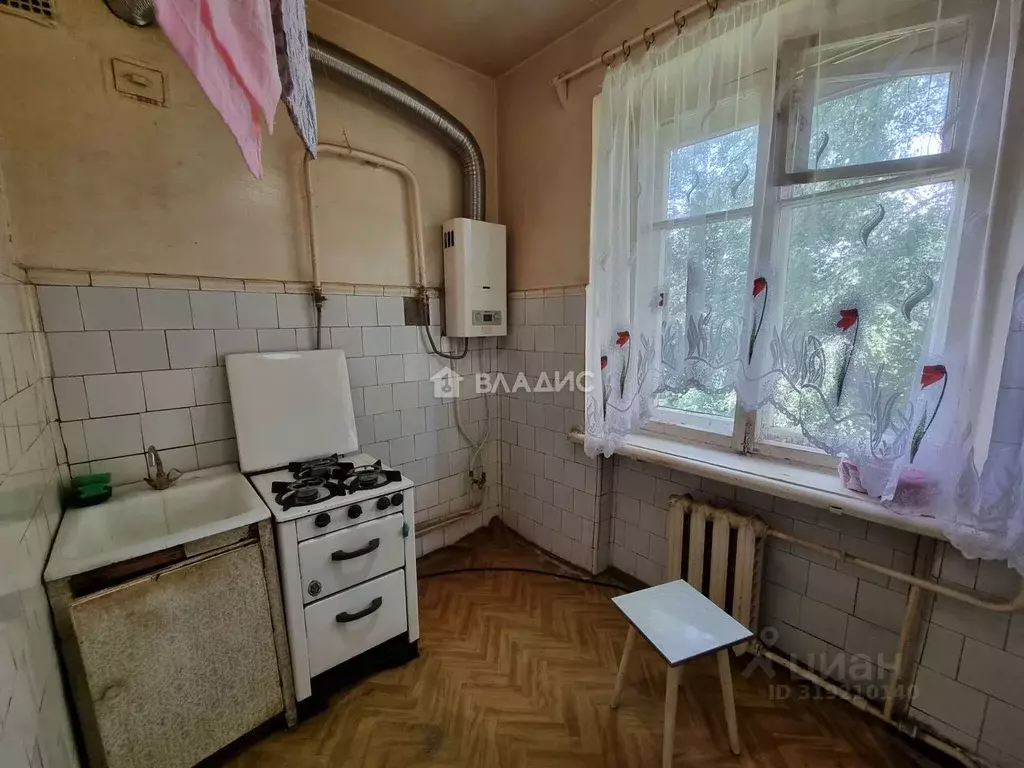 2-к кв. Московская область, Егорьевск ул. Горького, 25А (46.2 м) - Фото 0