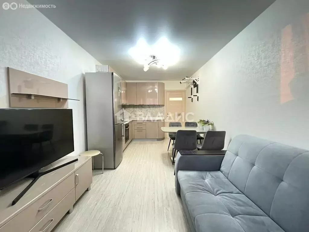 1-комнатная квартира: Москва, район Троицк, 3-я Нововатутинская улица, ... - Фото 2