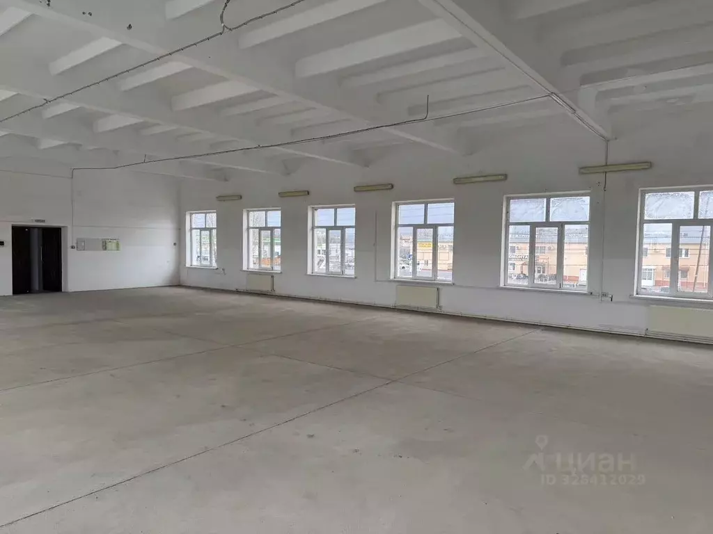 Помещение свободного назначения в Краснодарский край, Крымск ул. ... - Фото 1