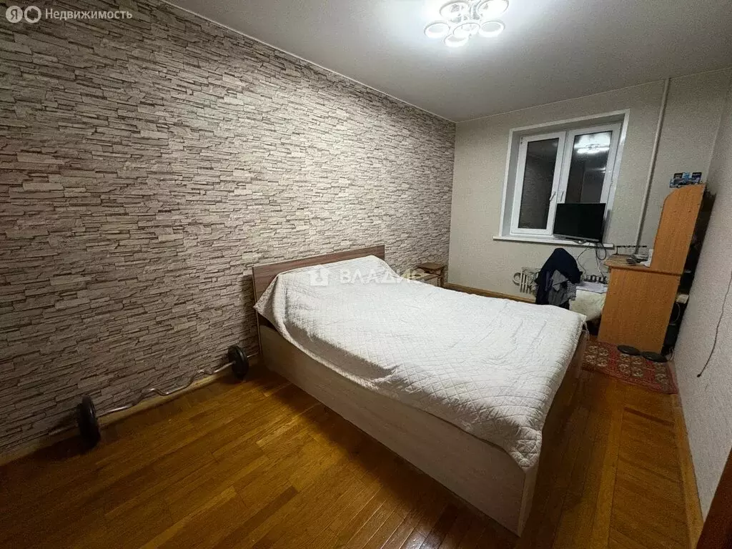 3-комнатная квартира: Белгород, улица Николая Чумичова, 58 (70.4 м) - Фото 2