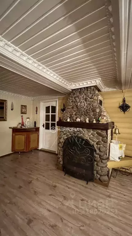 Дом в Ленинградская область, Выборгский район, Рощинское городское ... - Фото 0