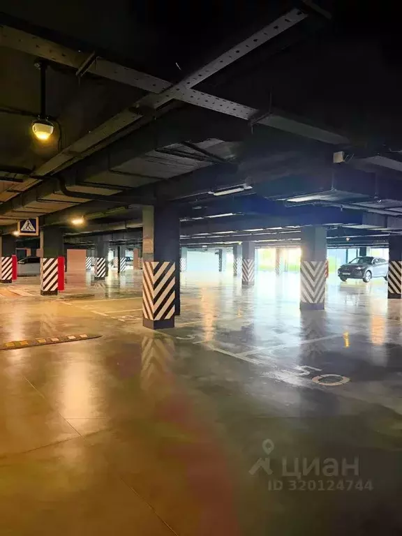 Гараж в Краснодарский край, Краснодар Обрывная ул., 132/1к11 (15 м) - Фото 1