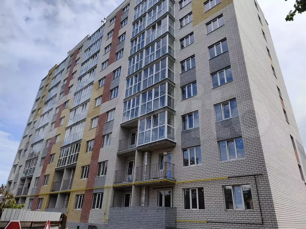 1-к. квартира, 43 м, 1/10 эт. - Фото 1