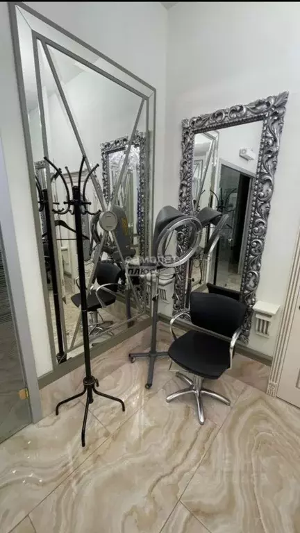 Помещение свободного назначения в Москва Филипповский пер., 18 (18 м) - Фото 1