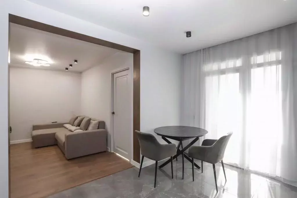 1-к кв. Иркутская область, Иркутск ул. Красных Мадьяр, 29 (43.77 м) - Фото 1