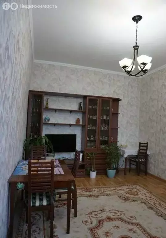3-комнатная квартира: Омск, улица Декабристов, 157 (63 м) - Фото 1