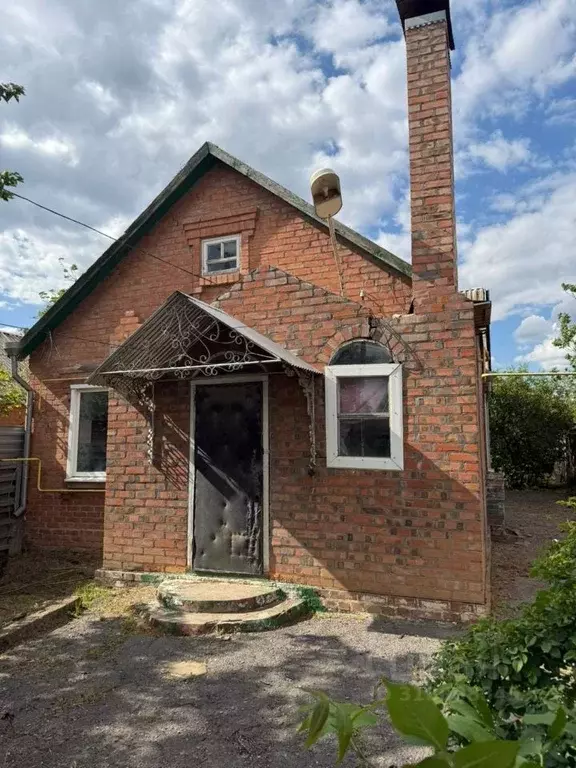 Дом в Ростовская область, Пролетарск ул. Думенко, 167 (130 м) - Фото 0