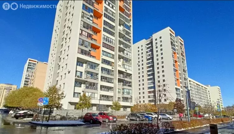 2-комнатная квартира: Тюмень, улица Ю.-Р.Г. Эрвье, 30к2 (60 м) - Фото 1