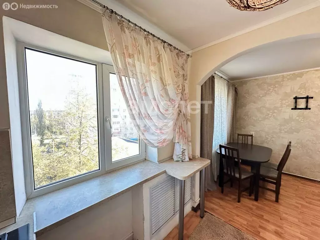 3-комнатная квартира: Уфа, улица Степана Халтурина, 55 (57 м) - Фото 1