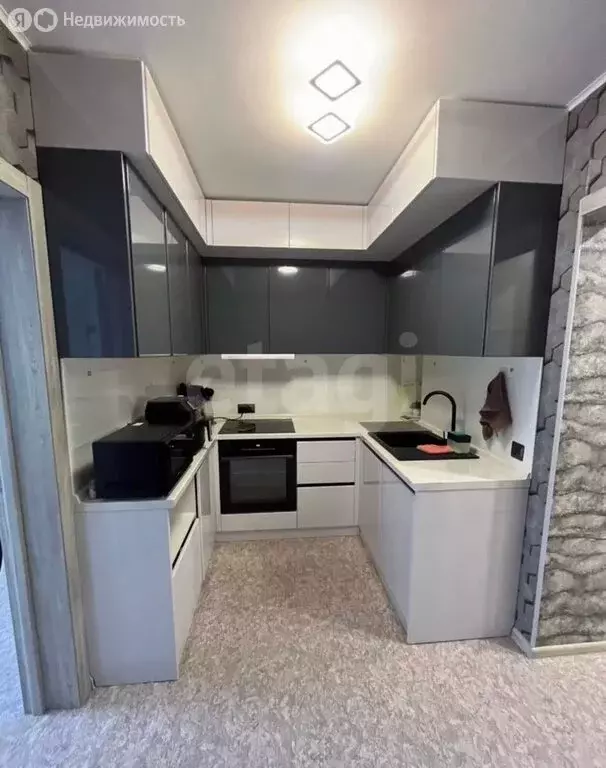 Квартира-студия: Красноярск, проспект Машиностроителей, 35 (30.4 м) - Фото 1