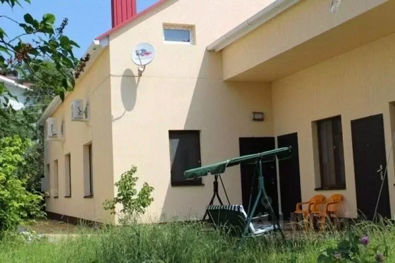 Дом в Краснодарский край, Анапа ул. Кати Соловьяновой, 14 (100 м) - Фото 1