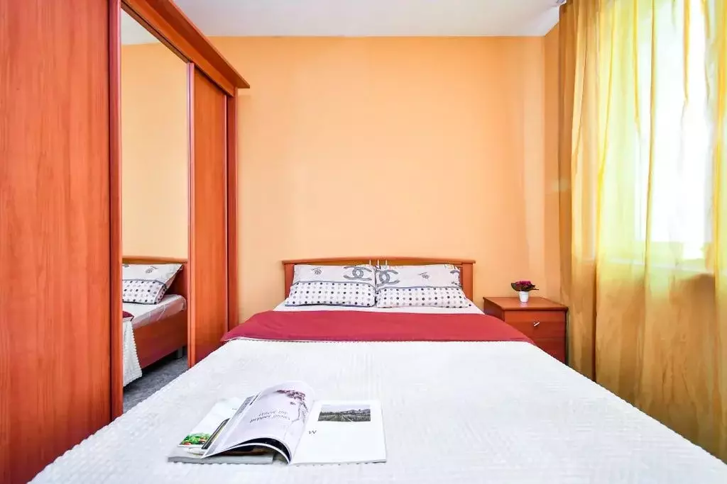 2-к кв. Красноярский край, Красноярск Лесопарковая ул., 33 (50.0 м) - Фото 1