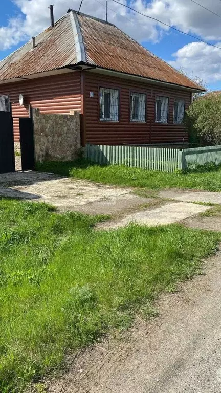 Дом в Свердловская область, Артемовский муниципальный округ, с. ... - Фото 0