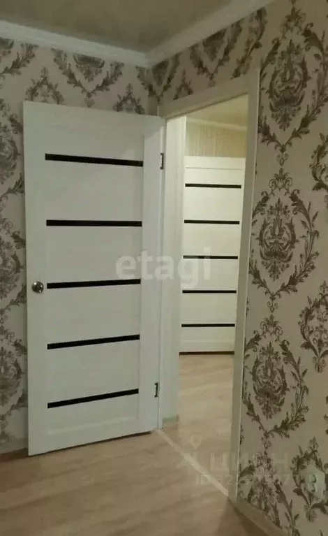 3-к кв. Астраханская область, Астрахань ул. Ботвина, 24 (64.7 м) - Фото 2