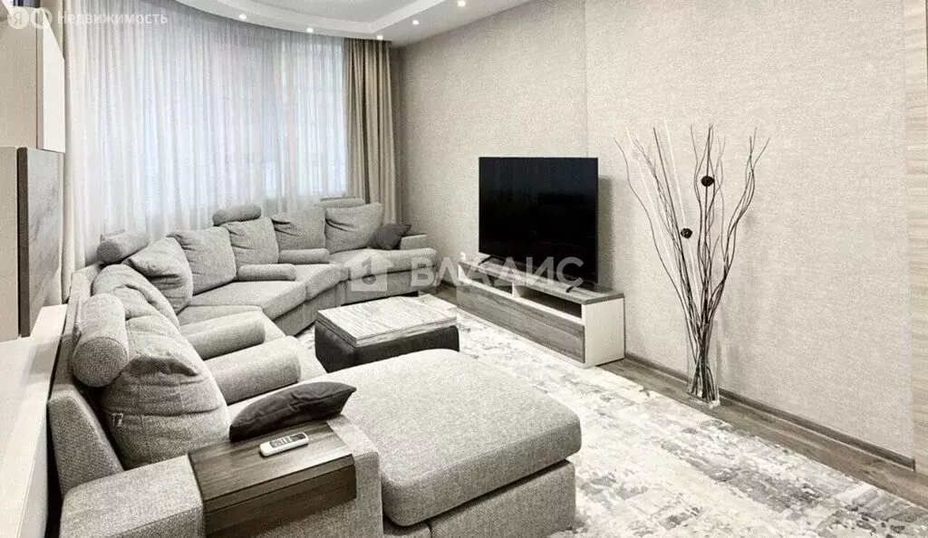 3-комнатная квартира: Санкт-Петербург, Московский проспект, 183-185Ак1 ... - Фото 1